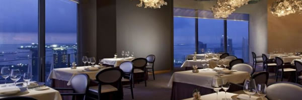 スイスホテル ザ スタンフォード レストラン 画像